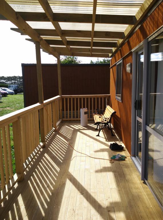 Auckland Karaka Country Retreat Otel Oda fotoğraf
